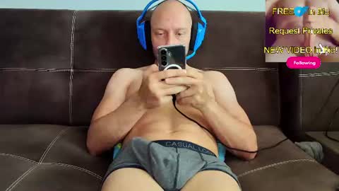Snapshot of mushroomcouch chatting on 14, 7, 2026 mushroomcouch online show from 14, 7, 2026