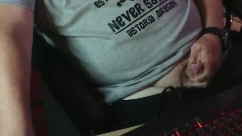 Snapshot of muso44 chatting on 1, 1, 2025 Muso online show from 1, 1, 2025