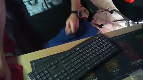 Snapshot of muso44 chatting on 2, 3, 2025 Muso online show from 2, 3, 2025