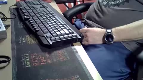 Snapshot of muso44 chatting on 18, 11, 2025 Muso online show from 18, 11, 2025