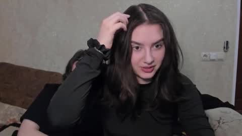 Snapshot of muuur_fam1 chatting on 8, 2, 2026 HEY online show from 8, 2, 2026