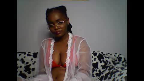 Snapshot of mwana69 chatting on 7, 1, 2026 mwana69 online show from 7, 1, 2026