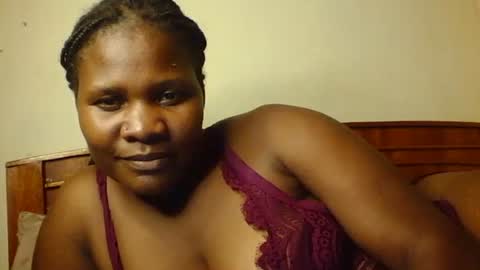 mwekas568403 online show from 10, 11, 2025