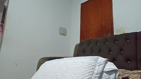 Snapshot of mwmgaara chatting on 12, 11, 2025 mwmgaara online show from 12, 11, 2025