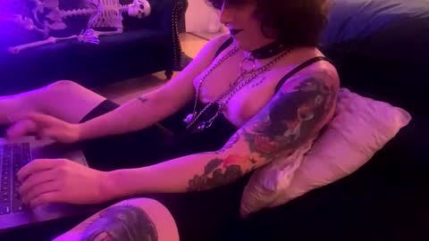 Snapshot of mxscary chatting on 8, 2, 2025 mxscary online show from 8, 2, 2025