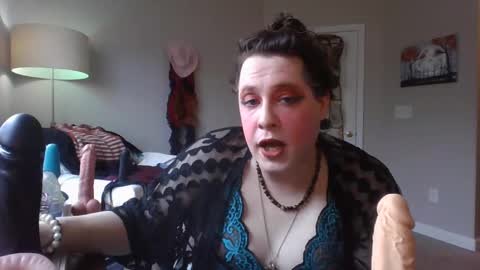 Snapshot of mxsissycharlotte chatting on 13, 12, 2024 Mx Charlotte online show from 13, 12, 2024