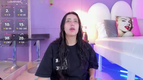 my_aleja_ online show from 9, 11, 2025