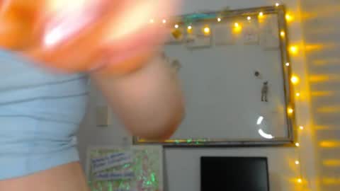     sara      i know you love me xoxox     online show from 13, 2, 2026