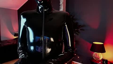 Maite online show from 1, 1, 2025