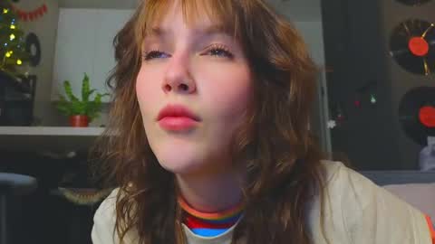 Snapshot of my_parisss chatting on 6, 1, 2025  PARIS   online show from 6, 1, 2025