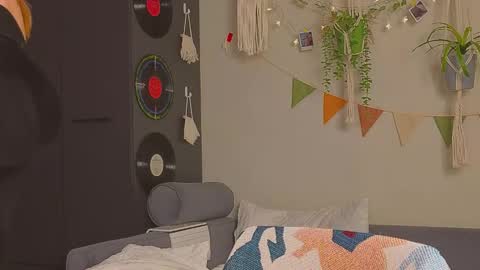 Snapshot of my_parisss chatting on 29, 9, 2025  PARIS   online show from 29, 9, 2025