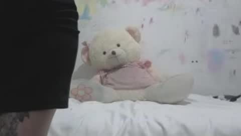 miagosling  NTMU  Dont forget follow me  online show from 27, 6, 2026