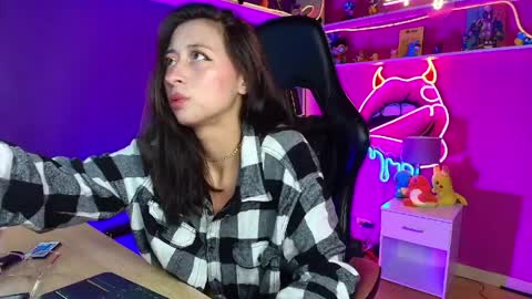 Milly Cute online show from 10, 4, 2026