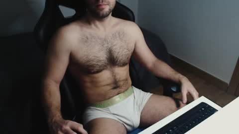 Snapshot of myhairymacho chatting on 1, 3, 2025 Juan  OF  myhairymacho online show from 1, 3, 2025
