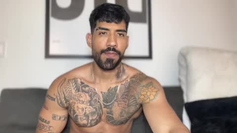 Snapshot of myke_esthetic chatting on 16, 12, 2024 Myke esthetic online show from 16, 12, 2024