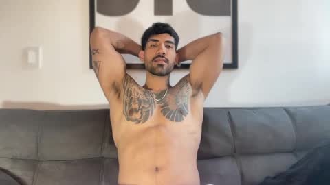 Snapshot of myke_esthetic chatting on 14, 1, 2025 Myke esthetic online show from 14, 1, 2025