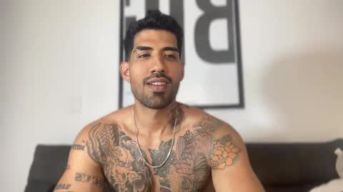 Snapshot of myke_esthetic chatting on 27, 1, 2025 Myke esthetic online show from 27, 1, 2025