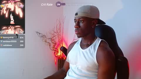 Snapshot of mylowallacee chatting on 30, 1, 2025 Mylo Wallace  online show from 30, 1, 2025