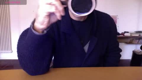 Bi sexy guy lovense hush is on private is open or password show tip if you like. online show from 13, 1, 2026