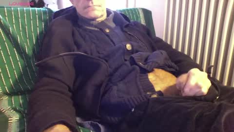 Bi sexy guy lovense hush is on private is open or password show tip if you like. online show from 23, 3, 2026