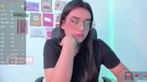 Snapshot of mypretty_isabella chatting on 23, 6, 2026 Bella online show from 23, 6, 2026