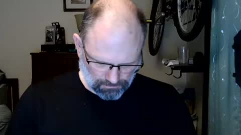 Just hanging out - No pressure online show from 19, 3, 2026