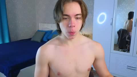 Mickey online show from 8, 3, 2025