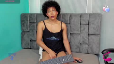 Snapshot of myst18_hunter chatting on 30, 10, 2025 Myst Hunter online show from 30, 10, 2025