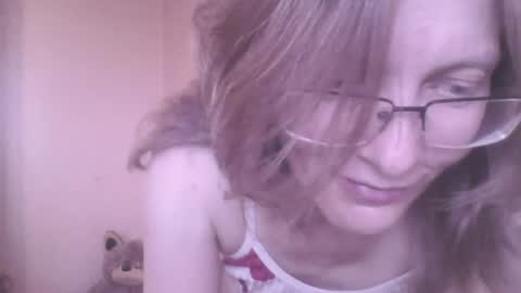 mysterious_blondy online show from 7, 7, 2026