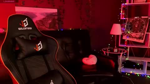 mystery_mary online show from 3, 12, 2025