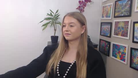 Erica online show from 30, 1, 2025