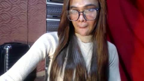 Snapshot of mysticofcum22 chatting on 25, 3, 2026 Krestine online show from 25, 3, 2026