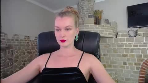 Snapshot of mysticvenus_ chatting on 22, 9, 2025 mysticvenus_ online show from 22, 9, 2025