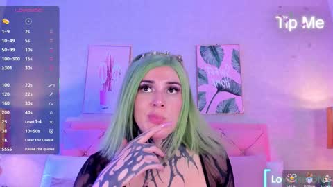 Misteika online show from 5, 11, 2025