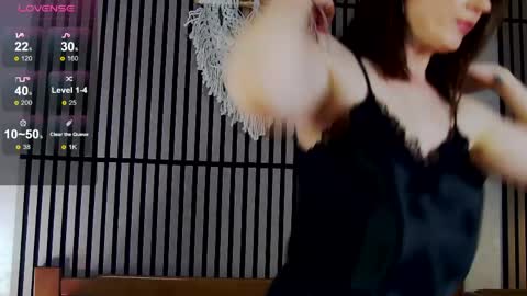Snapshot of mystique_girl_ chatting on 3, 5, 2026 Angeline online show from 3, 5, 2026