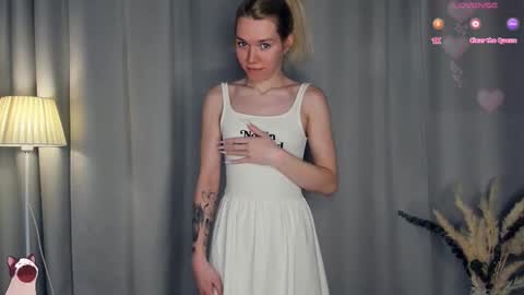 Snapshot of myviolet_rush chatting on 16, 1, 2026 Olivia or just olive online show from 16, 1, 2026