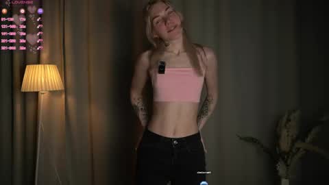 Snapshot of myviolet_rush chatting on 19, 2, 2026 Olivia or just olive online show from 19, 2, 2026