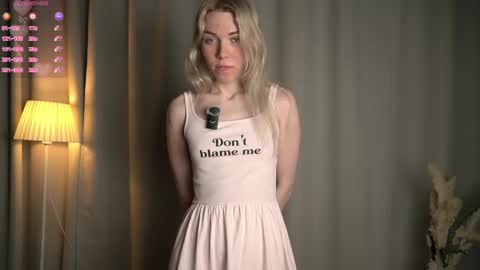 Snapshot of myviolet_rush chatting on 20, 2, 2026 Olivia or just olive online show from 20, 2, 2026