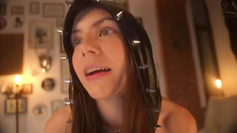 Kate or KT online show from 16, 9, 2025