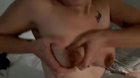 Snapshot of n8thegr8tst chatting on 1, 2, 2026 Eatme online show from 1, 2, 2026