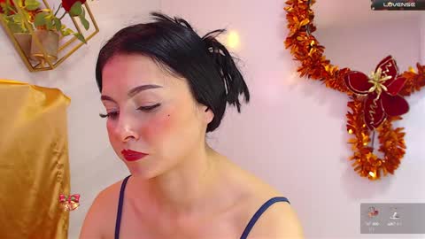 naamah_b online show from 23, 12, 2024