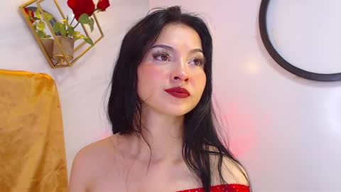 naamah_b online show from 28, 1, 2025