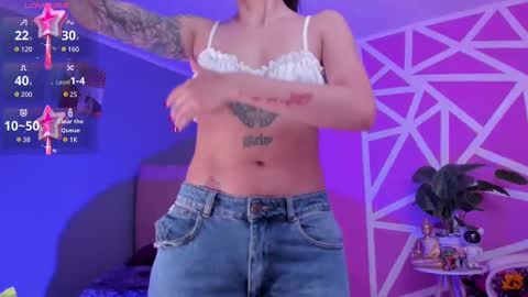 Snapshot of naath_ chatting on 4, 10, 2025 anny online show from 4, 10, 2025