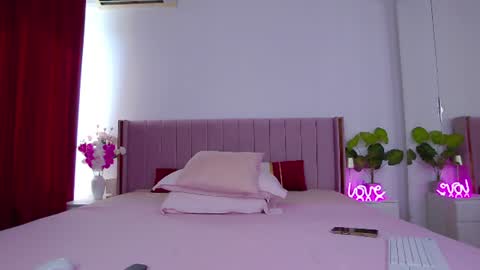 Snapshot of nadeen_ chatting on 28, 6, 2026 Nadia online show from 28, 6, 2026