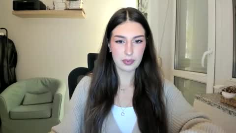 Nadiaaa006 online show from 17, 11, 2025