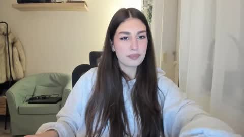 Nadiaaa006 online show from 7, 1, 2026