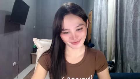 nadiestar online show from 26, 2, 2025