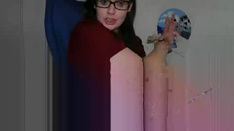 Snapshot of nadya_nextdoor chatting on 9, 5, 2026 Nadya nextdoor online show from 9, 5, 2026
