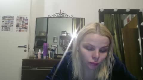 Snapshot of nadyagt chatting on 25, 3, 2026 nadyagt online show from 25, 3, 2026