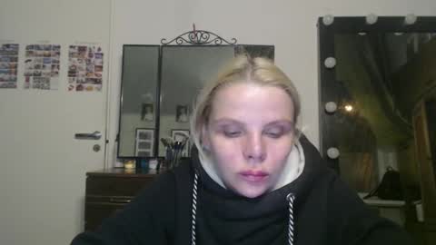 Snapshot of nadyagt chatting on 28, 3, 2026 nadyagt online show from 28, 3, 2026